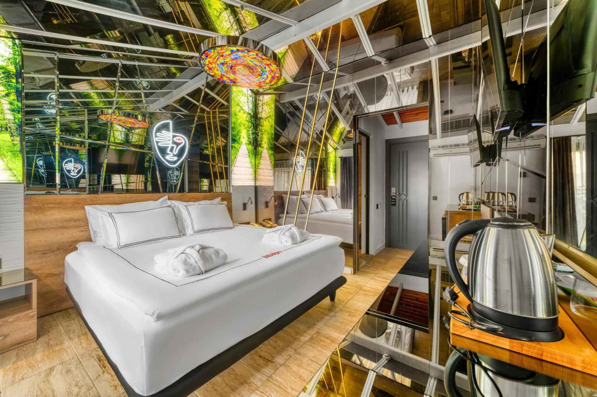 La Hotel 3*